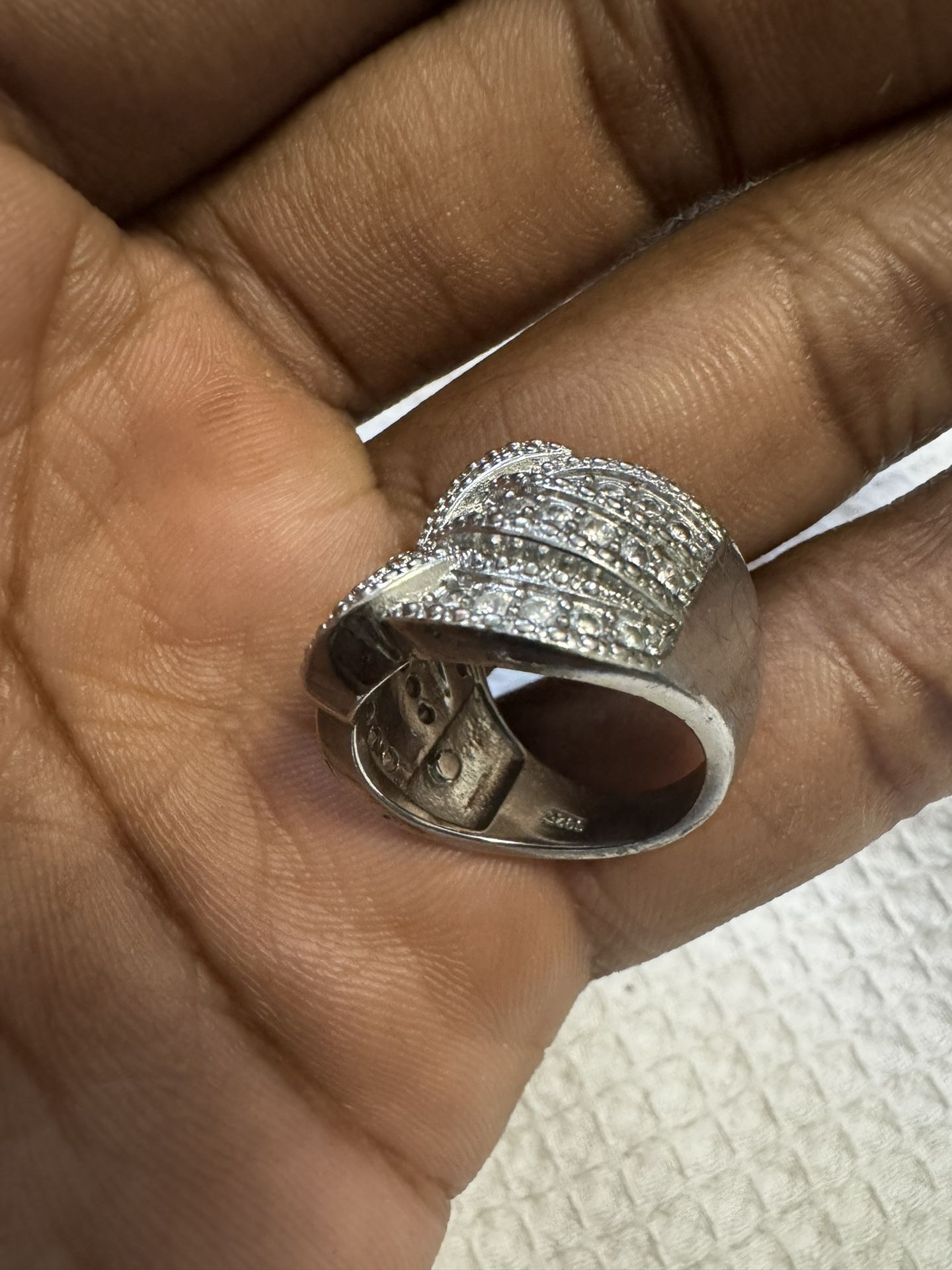 Nice Ring
