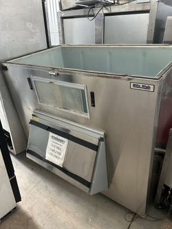 Ice Machine, And Ice Bins On
