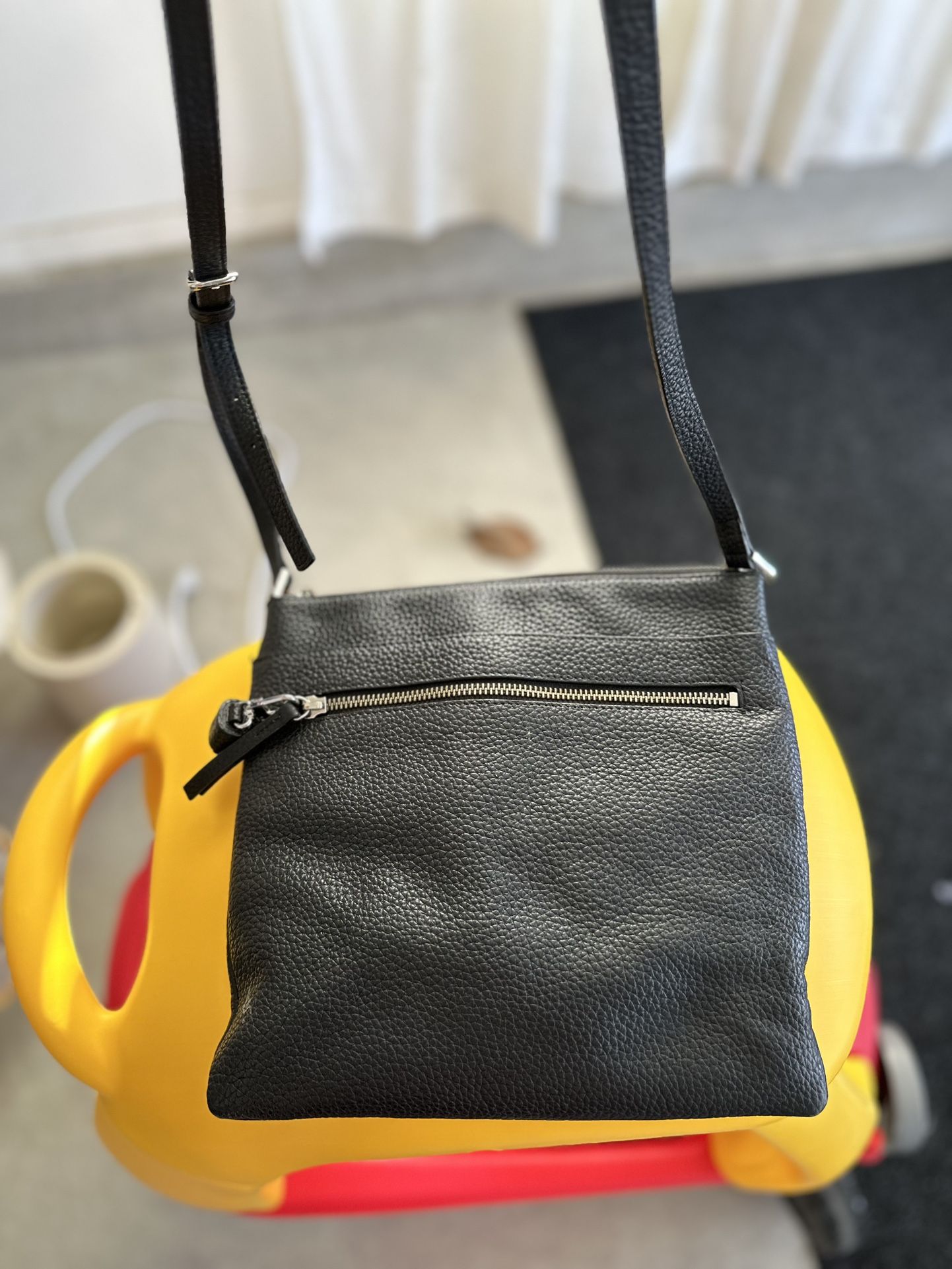 Black Halogen Bag