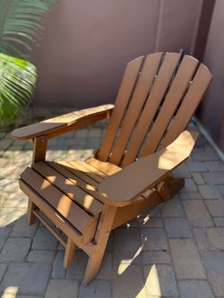 Lifetime Adirondack Outdoor Chair with build in foot rest