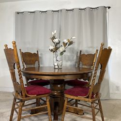Oak Dining Table with 4 Press Back Chairs MUST SEE TO APPRECIATE!