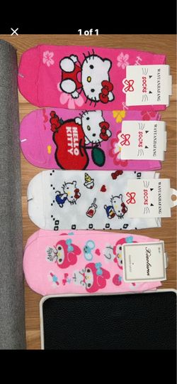Hello kitty / stitch socks