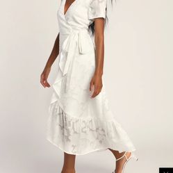 White Lulus Dress