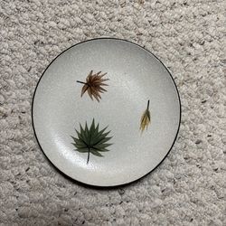 Maple Leaf Stoneware Plate
