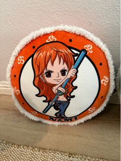 One Piece Round Cushion with Hand Warmer Slot - NAMI