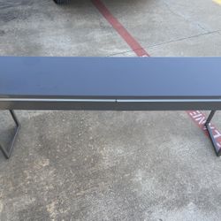 IKEA Besta Burs high gloss desk/office/hall/entry table