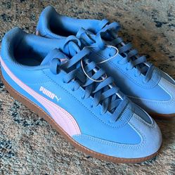 Women’s Puma Shoes 