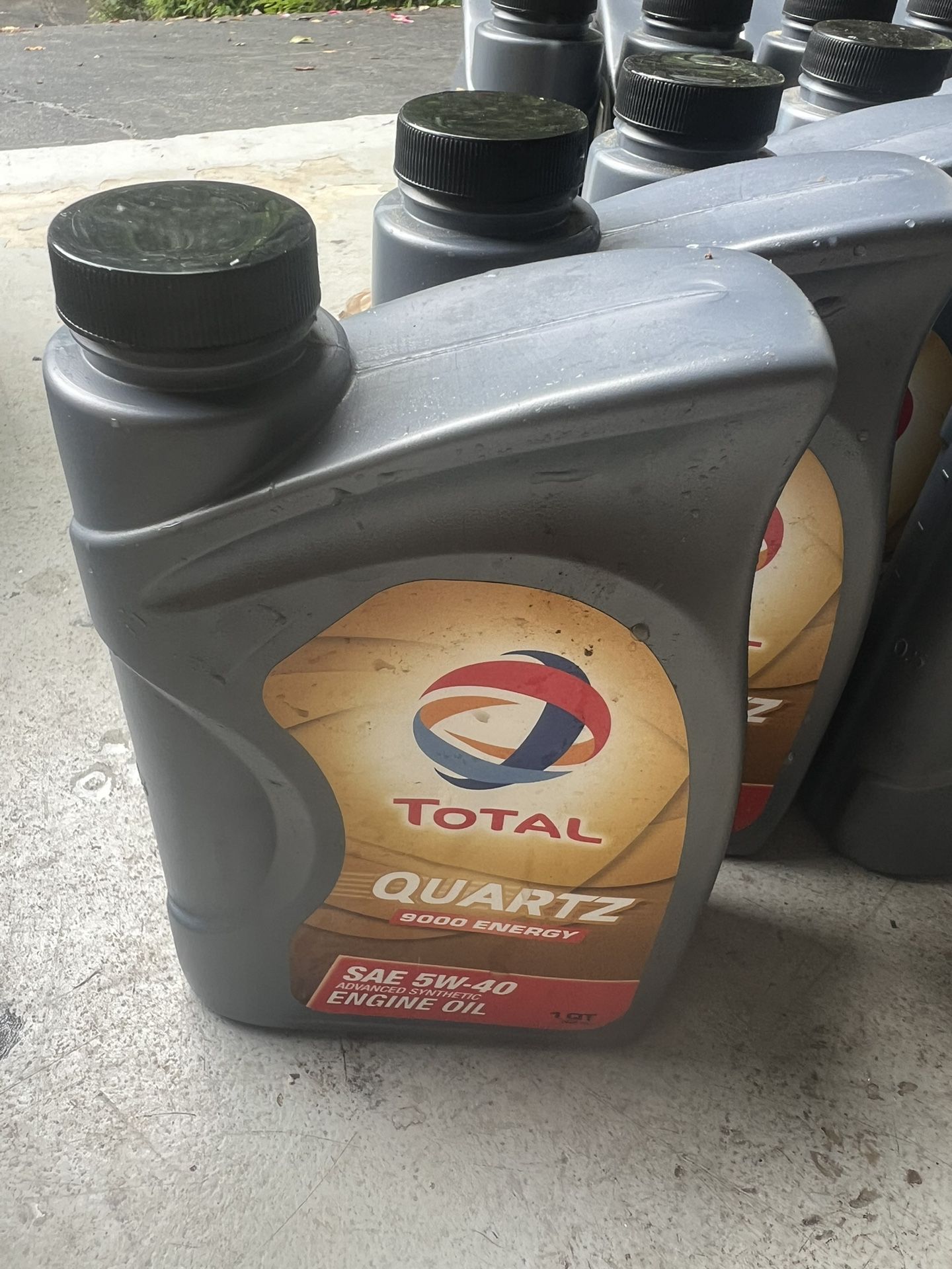 Total Quartz 9000 Energy Engine Oil 5W-40 Synthetic; 1 Quart