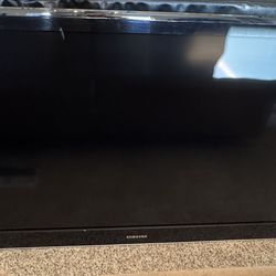 Samsung 52 inch TV