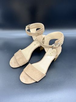 Unisa tan suede strappy platform shoes size 10 NWOT