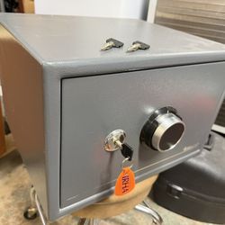 Sentry V530 Combination & Key Security Safe – A Safe… and an Adventure!