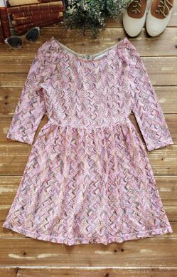 SIZE 12-14 GIRLS THREE-QUARTER SLEEVES MULTICOLOR KNITTED MIDI DRESS