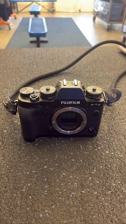 Fuji X-T2 Mirrorless Camera Body