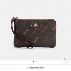 Coach Wrists Wallet  New Original 