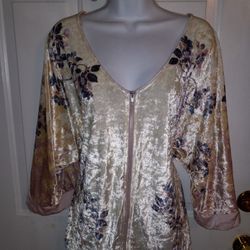 Maurices Top Size 0/1X