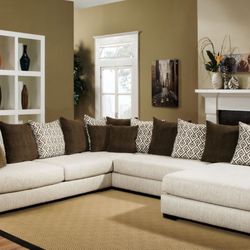 Large 3 Piece sectional 