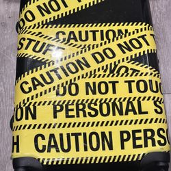 BGberlin’s Lightweight Hard side Caution Luggage