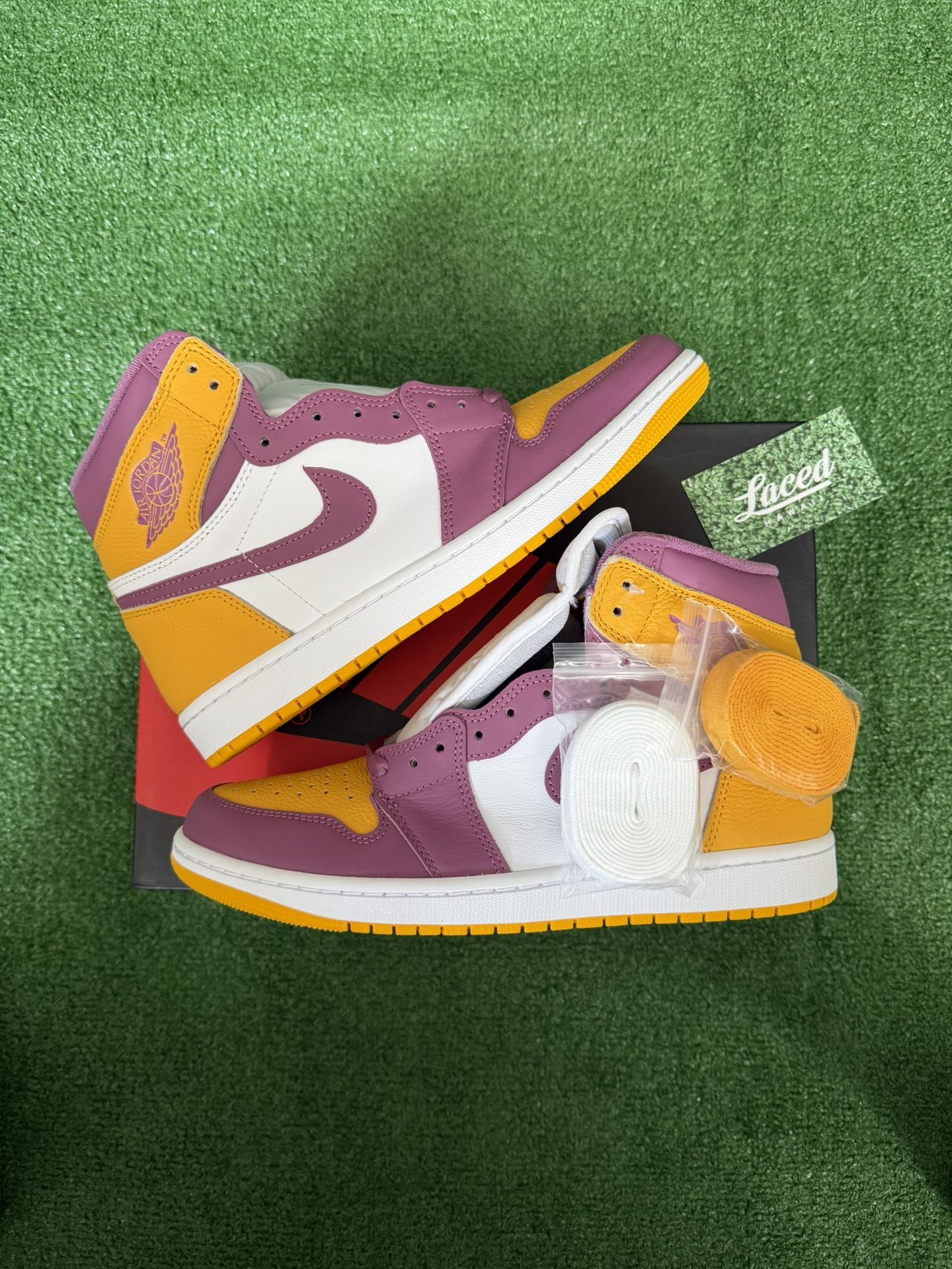 DS Air Jordan 1 High Brotherhood 