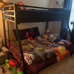 Bunk Bed , Please Read Description !!