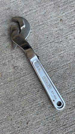 Stanley 8-Inch Adjustable Wrench