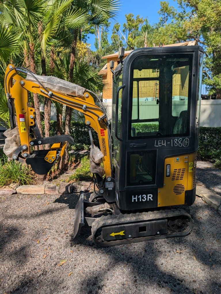 Enclosed Mini Excavator