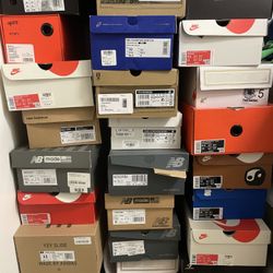 huge sneaker lot brand new/lightly used