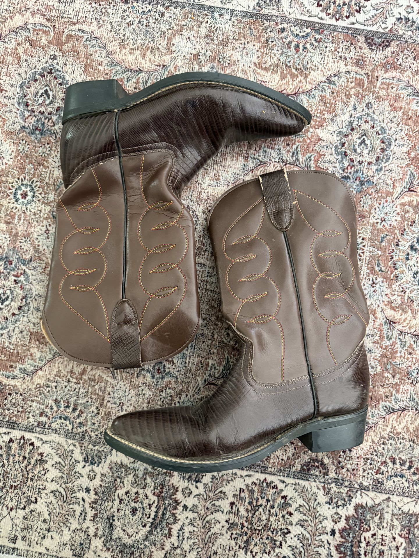 Women’s cowboy boots