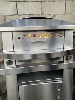 New! Black and Decker 5 minute pizza oven and snack maker. Model PS300 for  Sale in Shoreline, WA - OfferUp