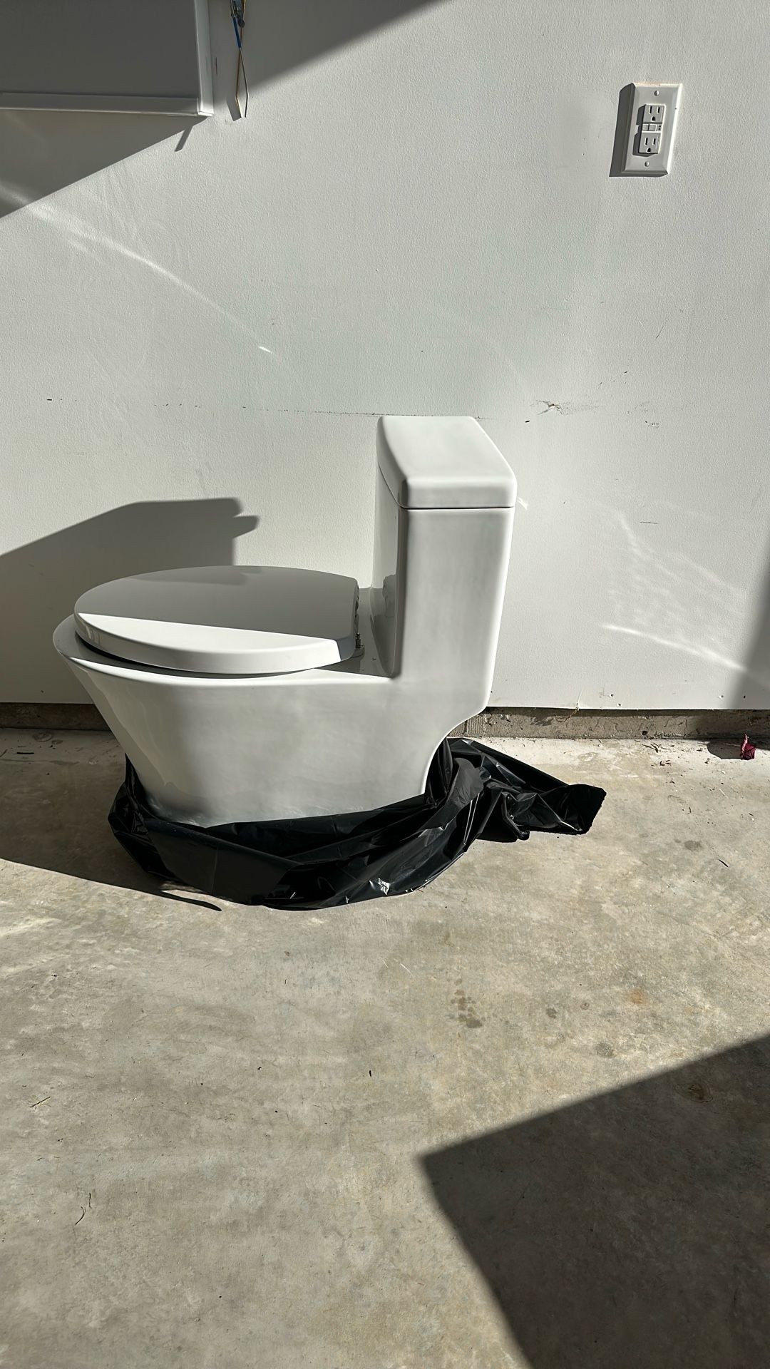 Crosswater Luxury Toilet