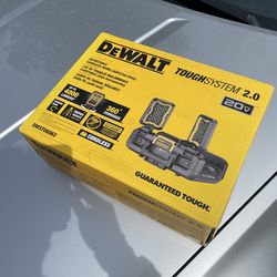 DEWALT ToughSystem 2.0 adjustable cordless work light