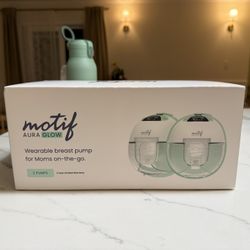Motif Aura Glow Wearable Breast Pump