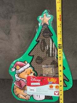 New Disney Pooh Christmas Cat Scratcher 16X12X2