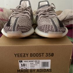 Yeezy Boost 350 V2
