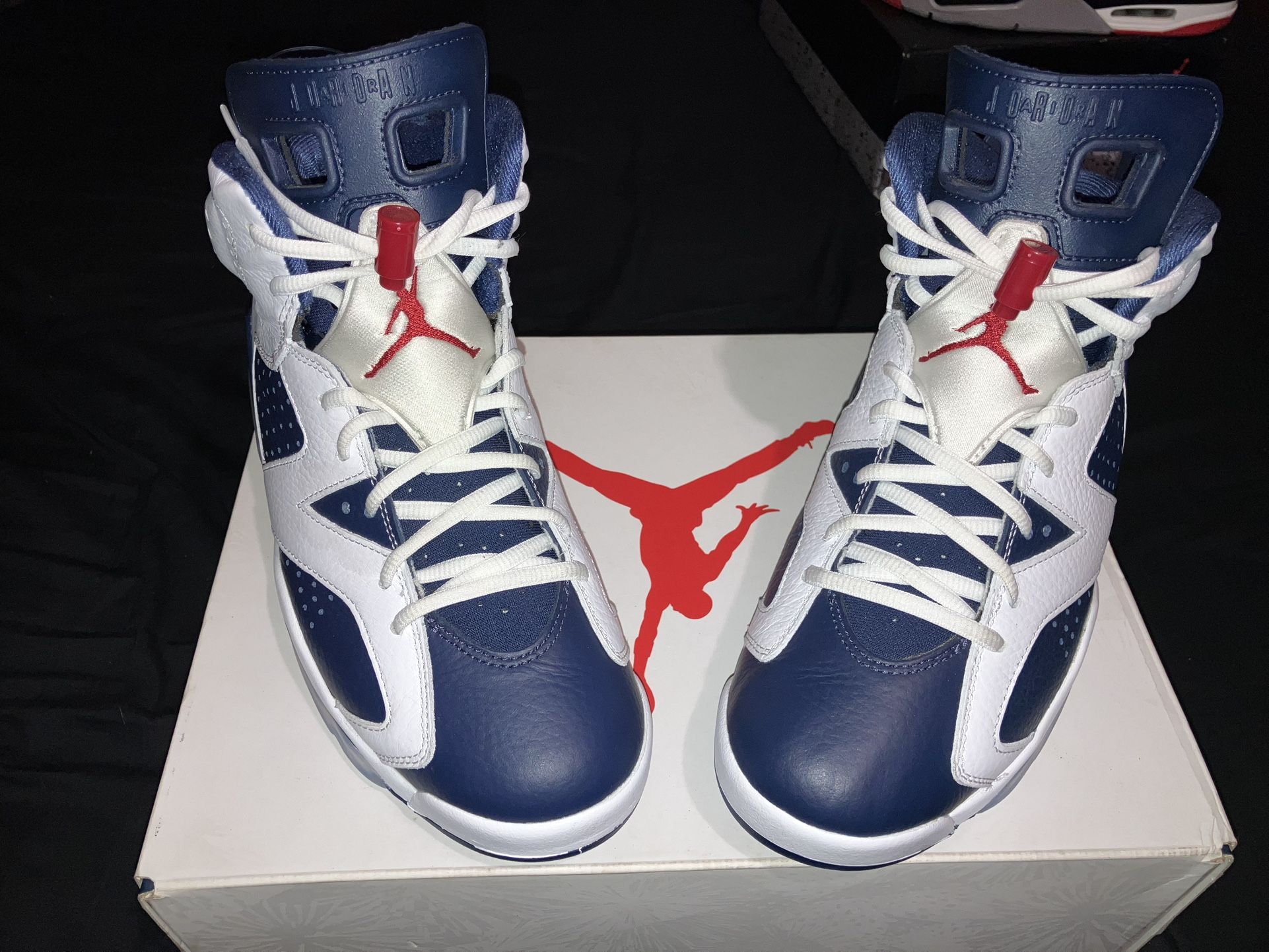 Jordan 6s Size 9