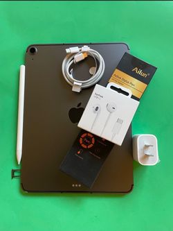 Apple IPad Air 5th Generation (10.9” Liquid Retina / M1 chip/ 2022 Model) 64GB Wifi + Cellular (5G) with Pen, Keyboard  & Accessories