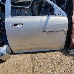 Right Door 09 To 20 Dodge Ram