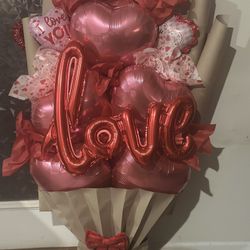 Custom Giant Balloon Bouquets