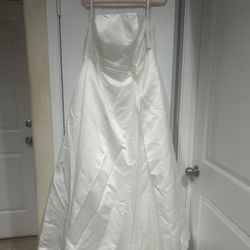 Strapless Wedding Dress - Size 16W