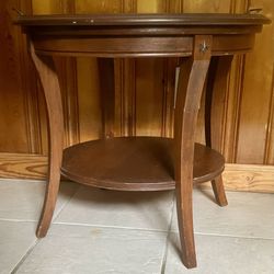 Antique Solid Wooden Table w/ Removable Glass Serving Tray Top & Bottom Shelf