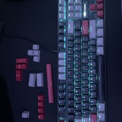 Mechanical Keyboard - Grey/Red Hotswappable Keycaps