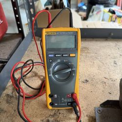 Fluke 177 Multimeter 