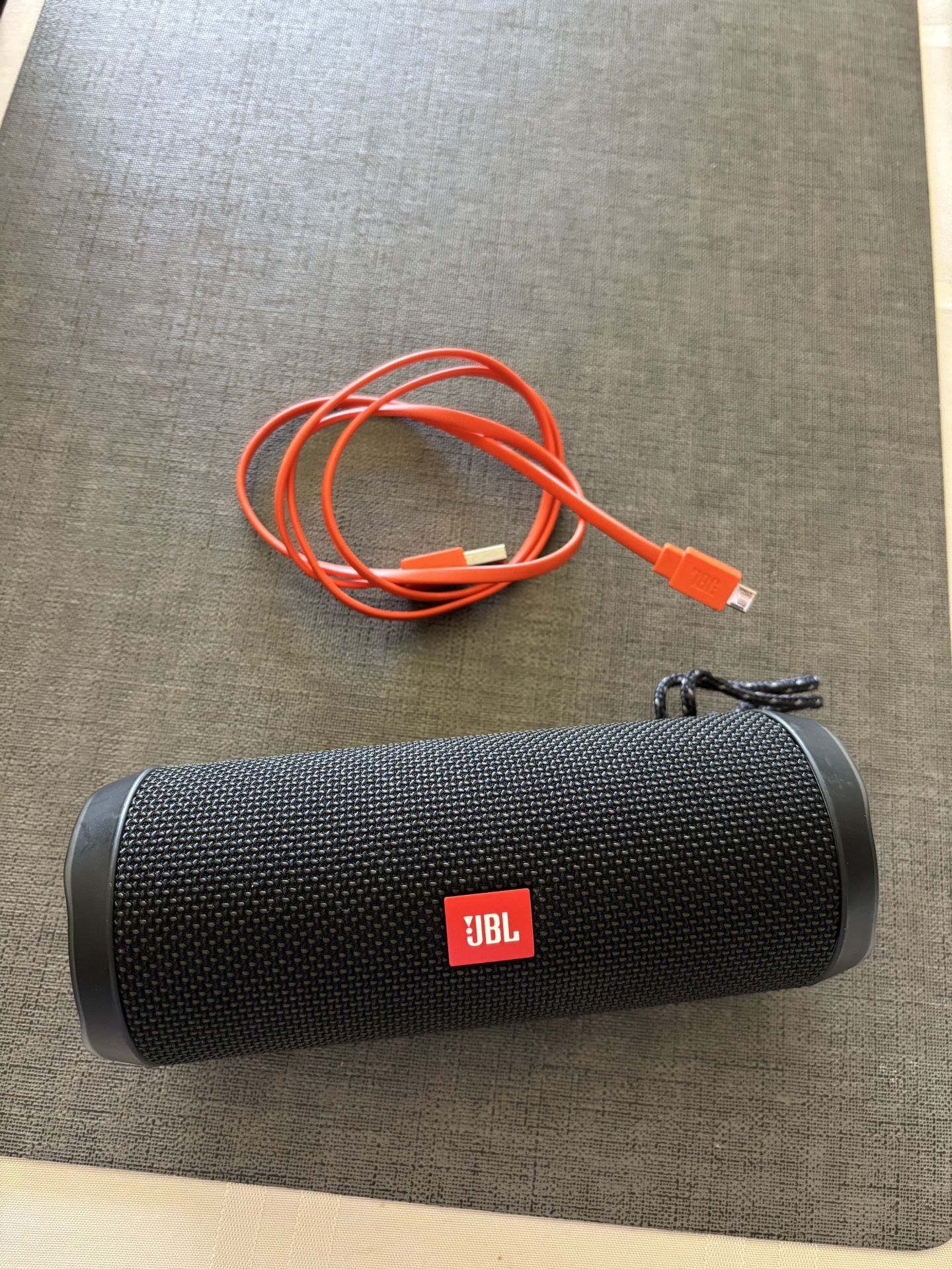 JBL Bluetooth Speaker 