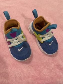 Toddlers Nikes Size 5C Shoes