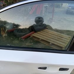 ventana de puerta del chofer y cerraduras, y algunas molduras de Honda Accord, 2018-2022