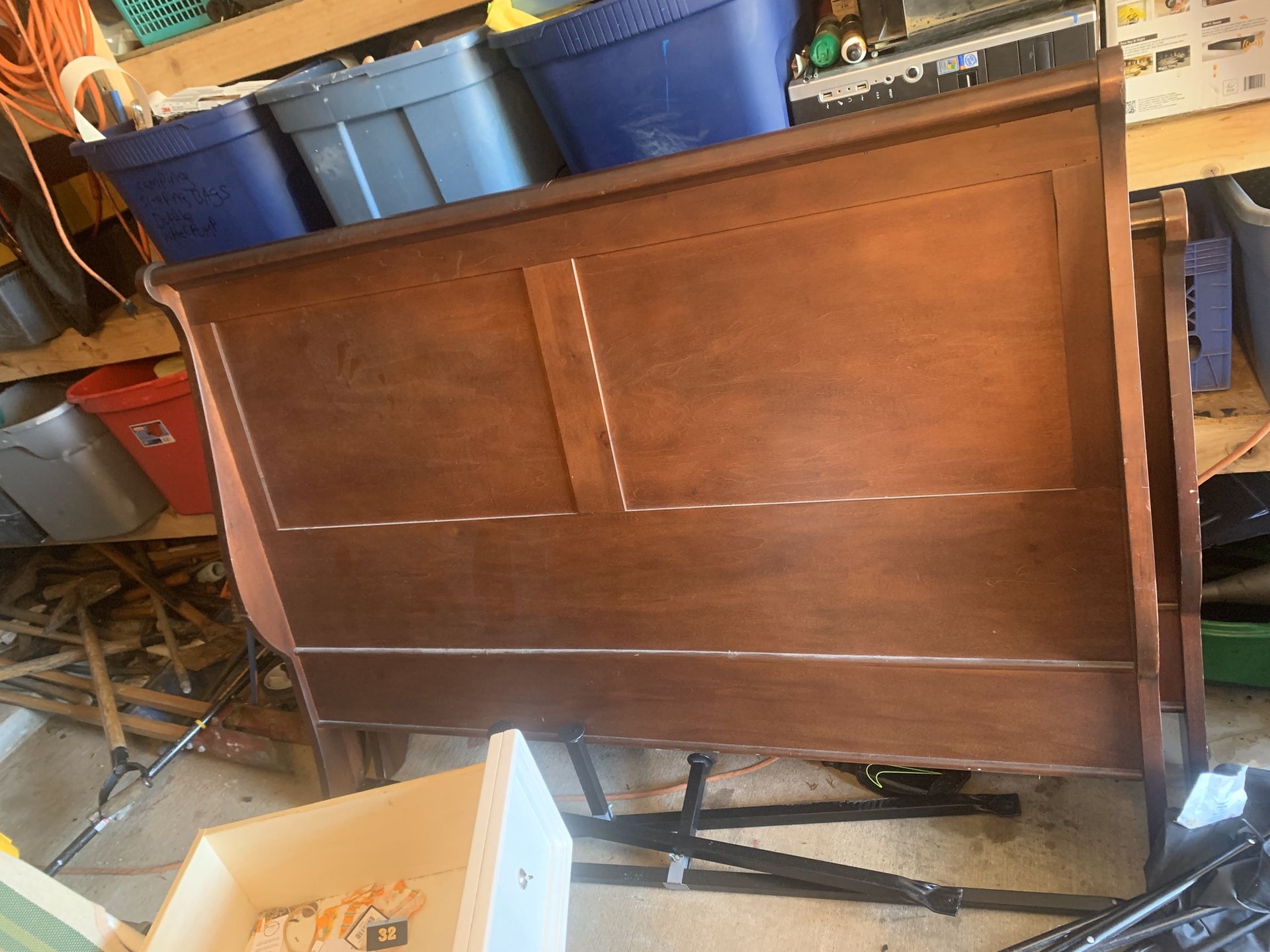 Queen Headboard and footboard for Sale in Nashville, TN OfferUp