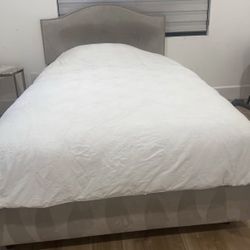 Upholstered Bed Frame with Headboard And Mattress