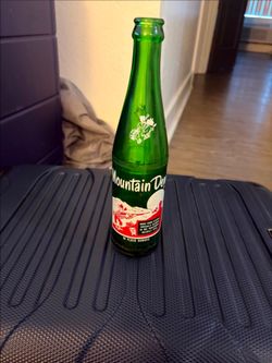 Antique Mountain Dew bottle