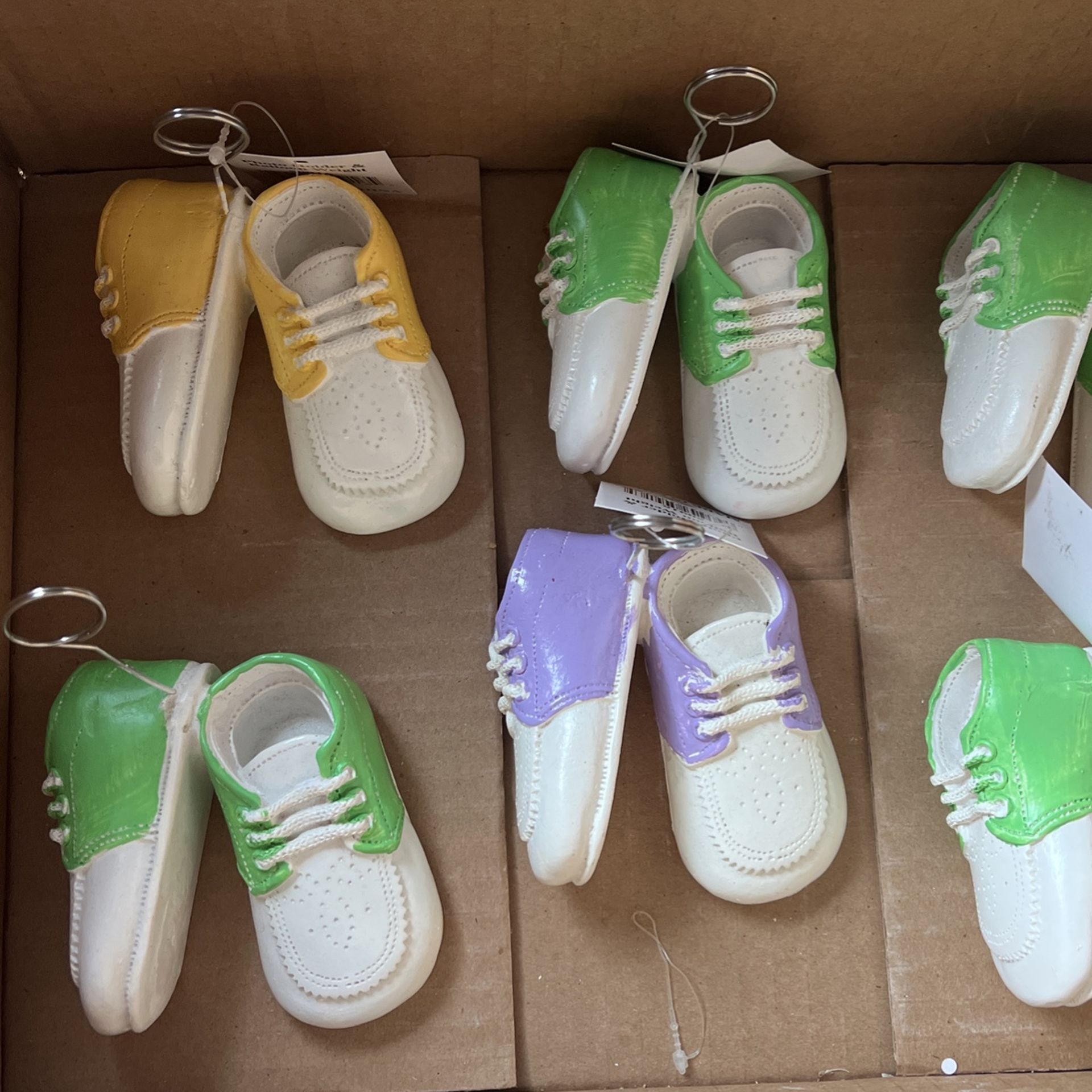 Balloon Holder Baby Shoe Design