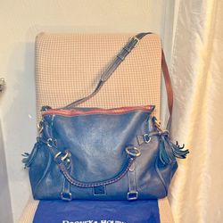 Dooney Bourke 
