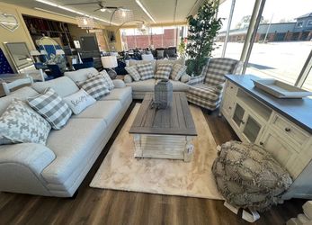 Living room set.  Same day delivery